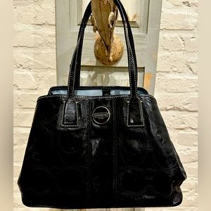 Authentic Coach SIS Stitch Patent black